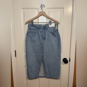 Abercrombie & Fitch High Rise Denim Midi Skirt with Cutout Size 6P or 28 NWT